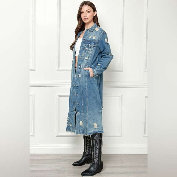 609. Distressed Denim Long Jacket in Light Wash - Picture 5 of 7